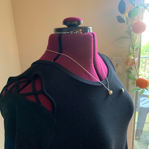 Lulus - Picture 2 of 3